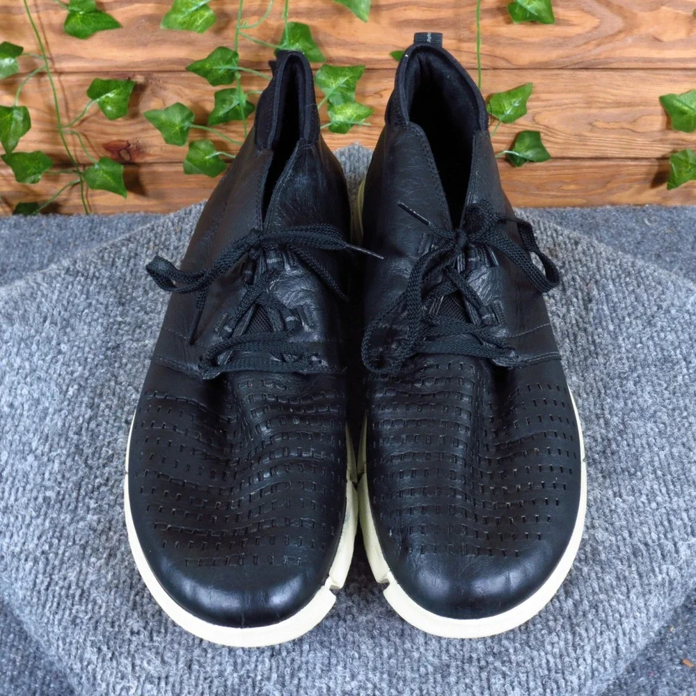 ECCO Intrinsic Chukka Mens Mid Top Boots Size 46 Walking Black Leather